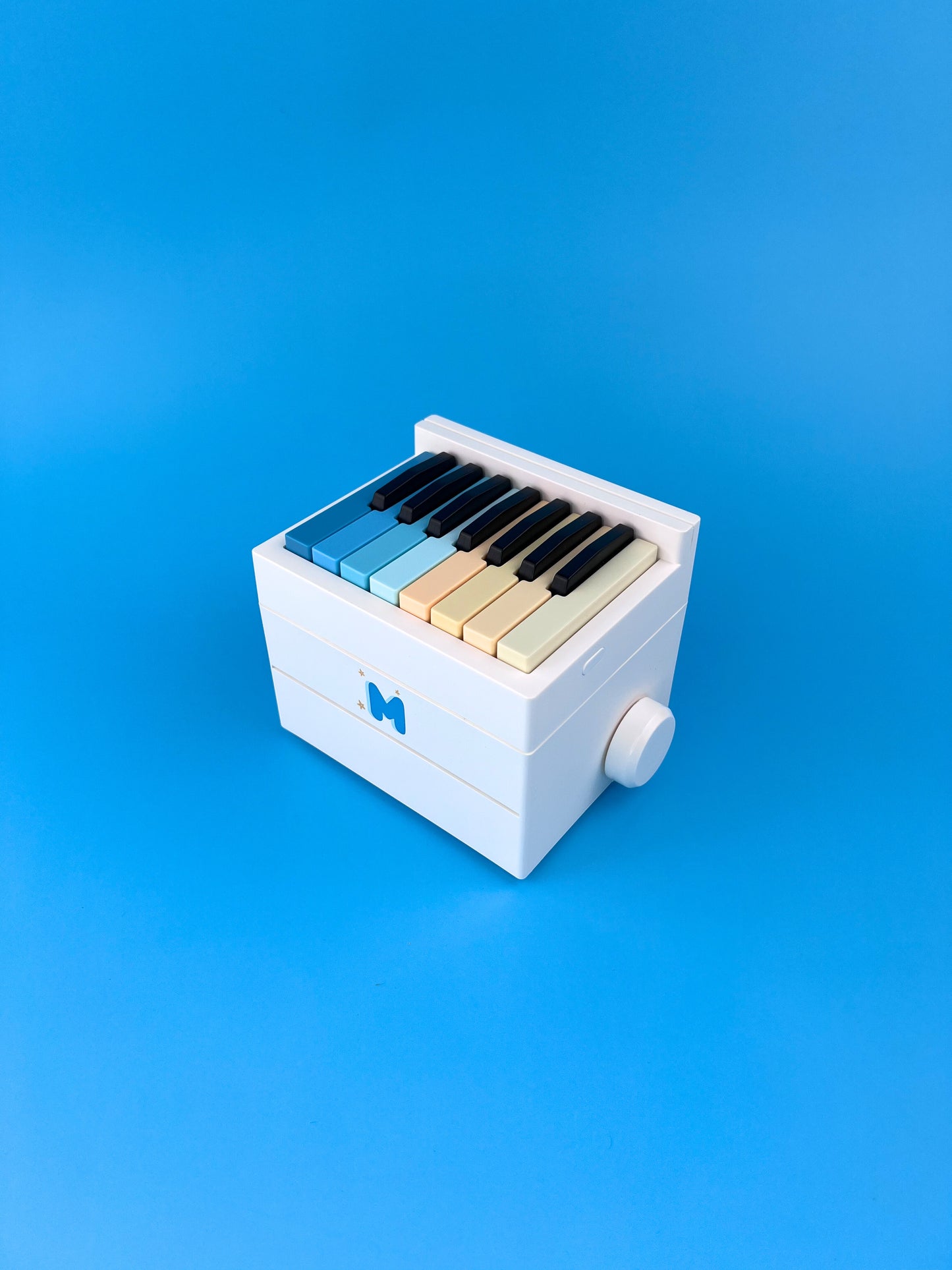 Sabrina Carpenter Piano Calendar 2026